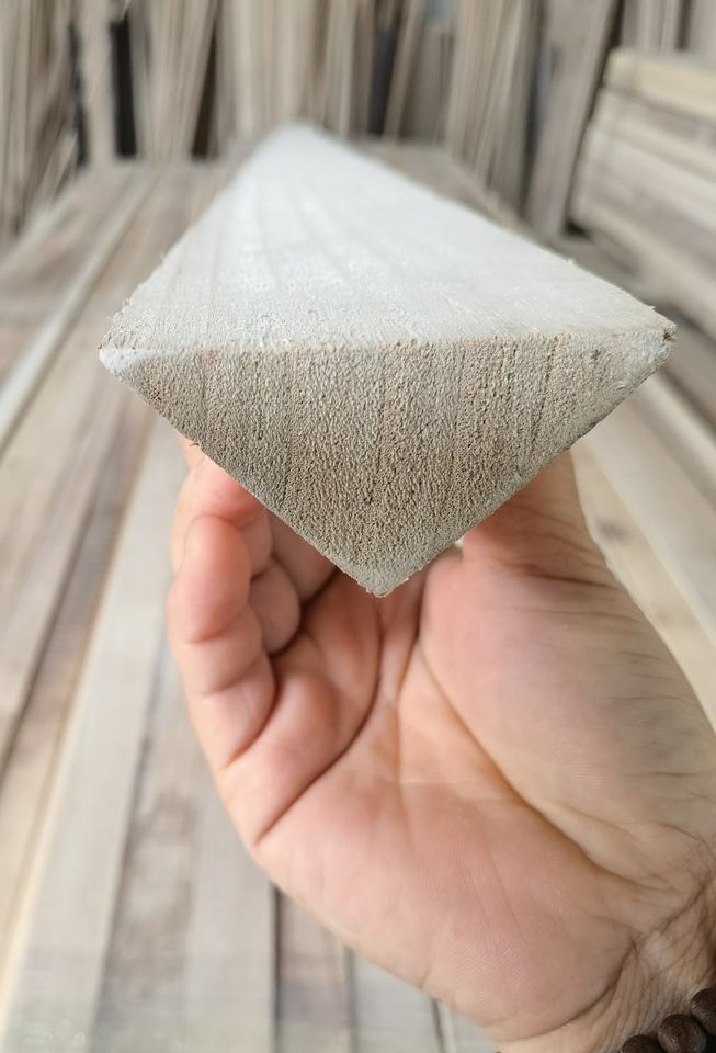 Building Chamfer Strip Timber Solid Paulownia Wood Batten for House Decoration