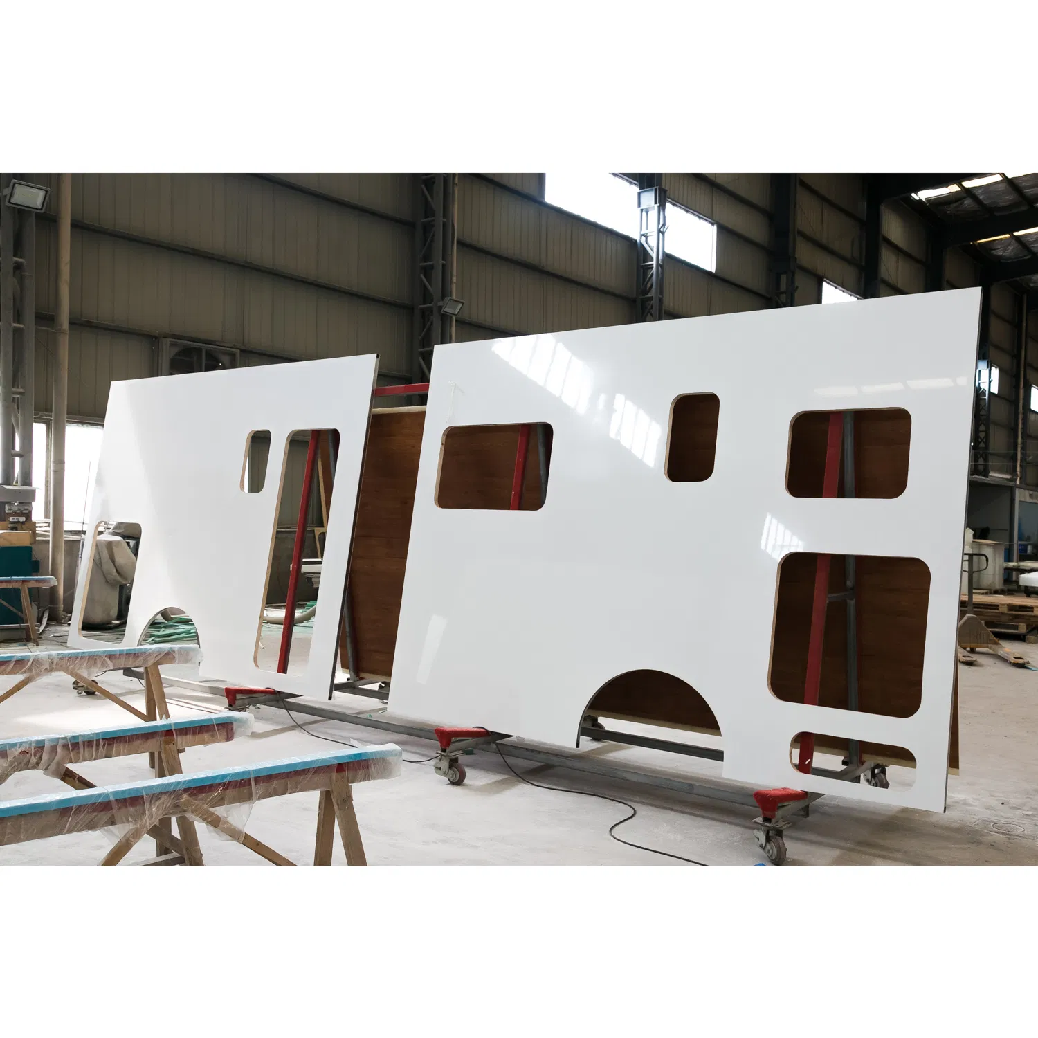 One Piece Big Size Smooth Fiberglass Sandwich Composite Panel for Caravan Building