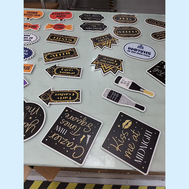 Customized Special-Shaped Photo Props Display Advertising Sintra Board
