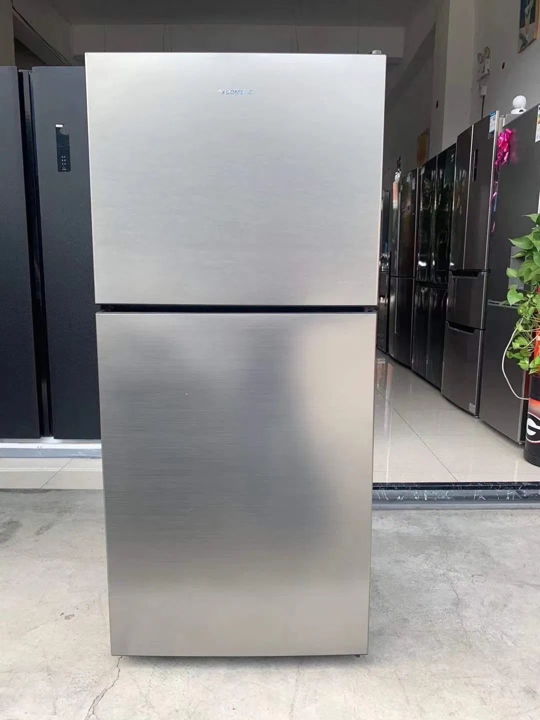 Easy Install DC 12V 24V 150L 166L Solar Power Home Fridge Freezer Refrigerator