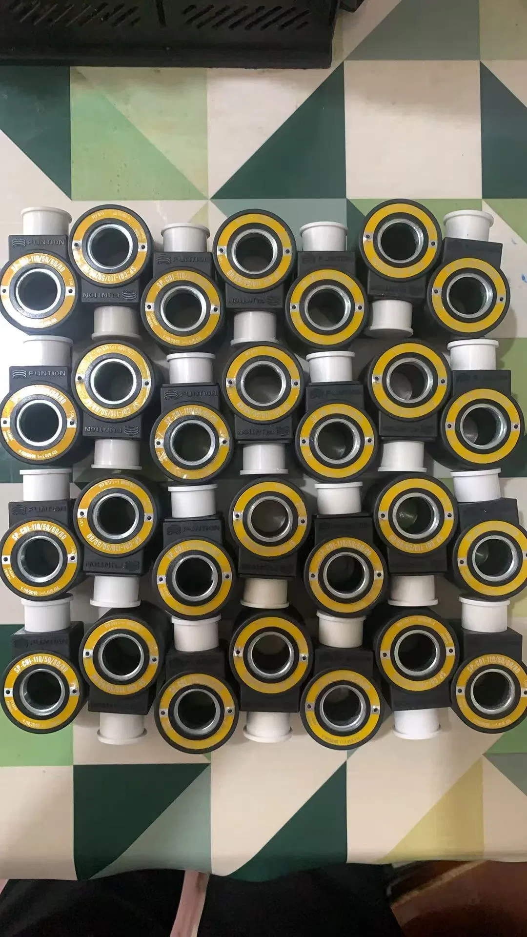 Sp-Cou Series Sp-Cou-24DC/80 Sp-Coi-230/50/60/80 for Crane Hydraulic Solenoid Valve Coil Sp-Cou-24DC/80-12DC/80 Sp-Coi-11050-110VAC Hydraulic Valve