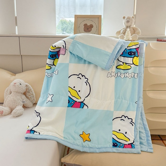 New -Style Washed Double Layer Gauze Children's Summer Quilt Suitable for Use with Air Conditioners in Summer to Keep Cool.