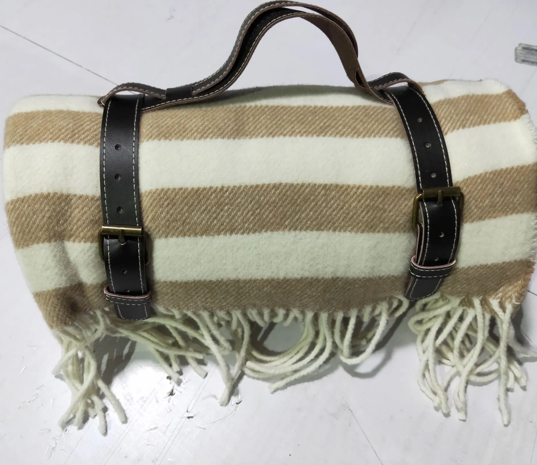 New Arrival Fashion & Warm Pure Wool Throw Blanket