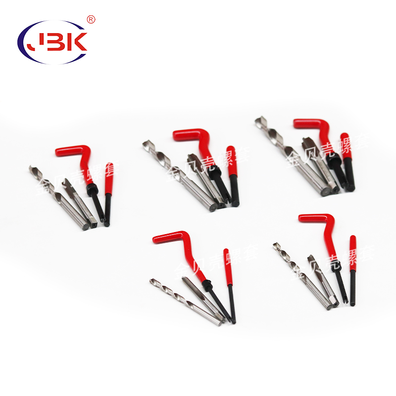 Набор метрических втулок для ремонта резьбы, 131 предмет