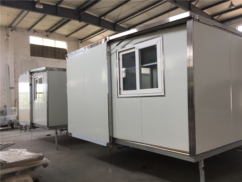 Light Gauge Steel Material Prefabricated Dome Tiny House on Trailer Wheels