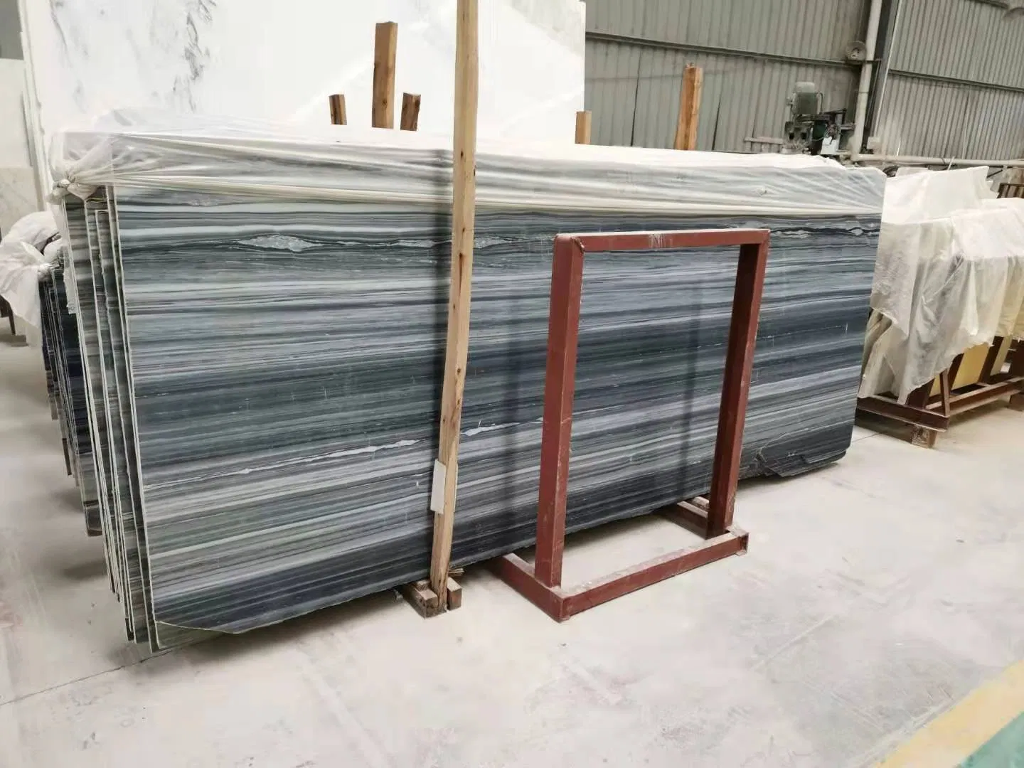 Popular Natural Chinese Wood Marble Slab and Tile for Hotel Wall Floor Decorate