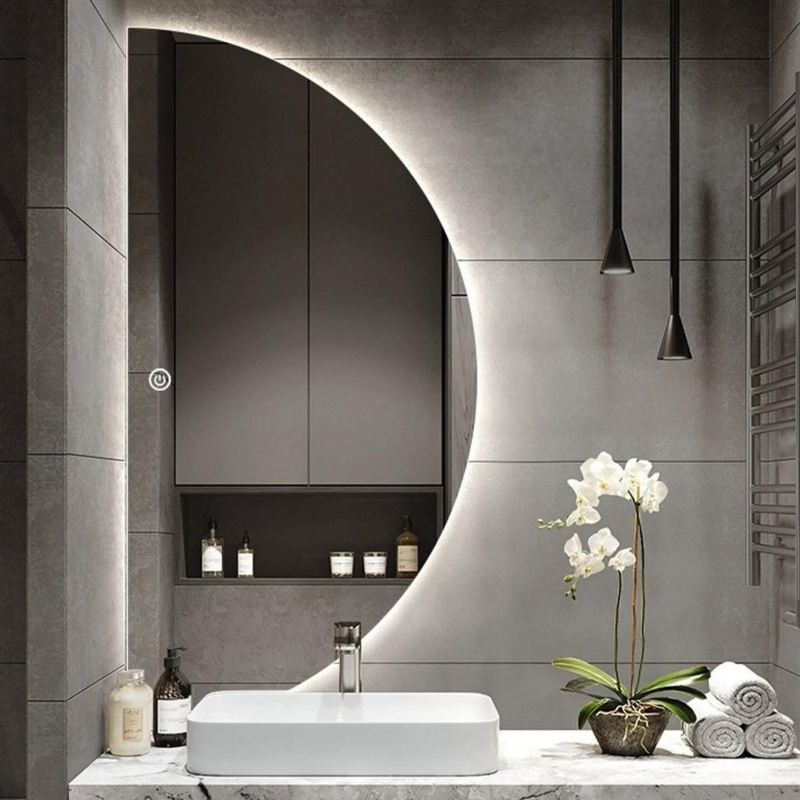 Умное LED зеркало для ванной с сенсорным экраном