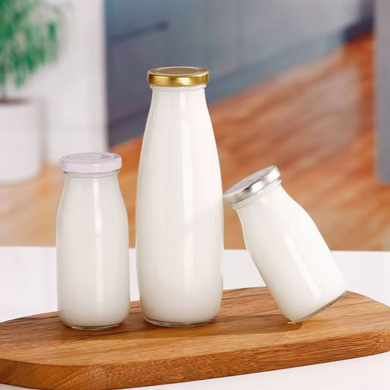 Milk Pudding Yogurt Glass Bottles Honey Water Beverage Drinking Glassware Milk Jars with Metal/Plastic Lid
