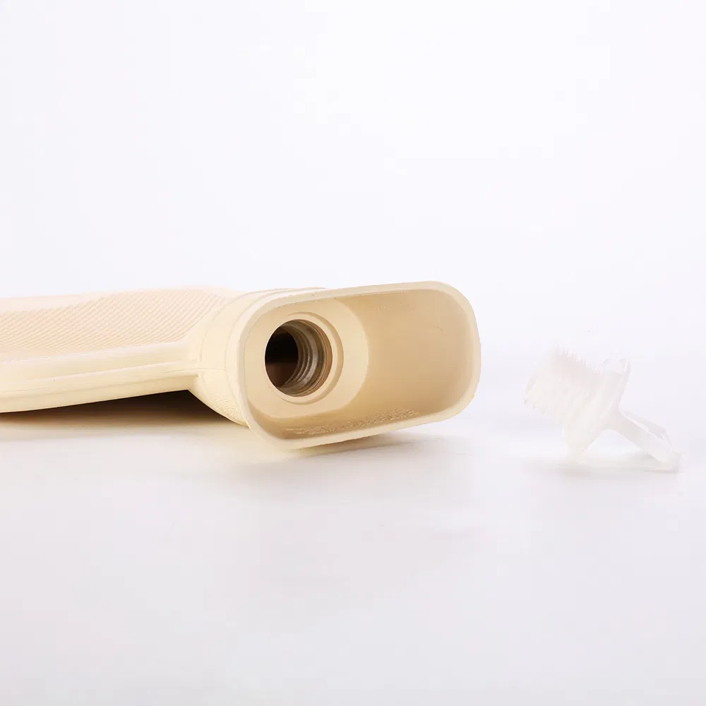 Free Sample Hot Water Bottle Water Injection Reusable Rubber Hot Water Bag