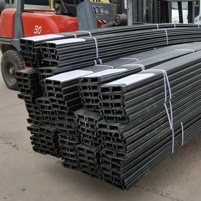 China Manufacture 100mm 140mm 150mm HDPE Poly E Lock for Welding Geomembrane