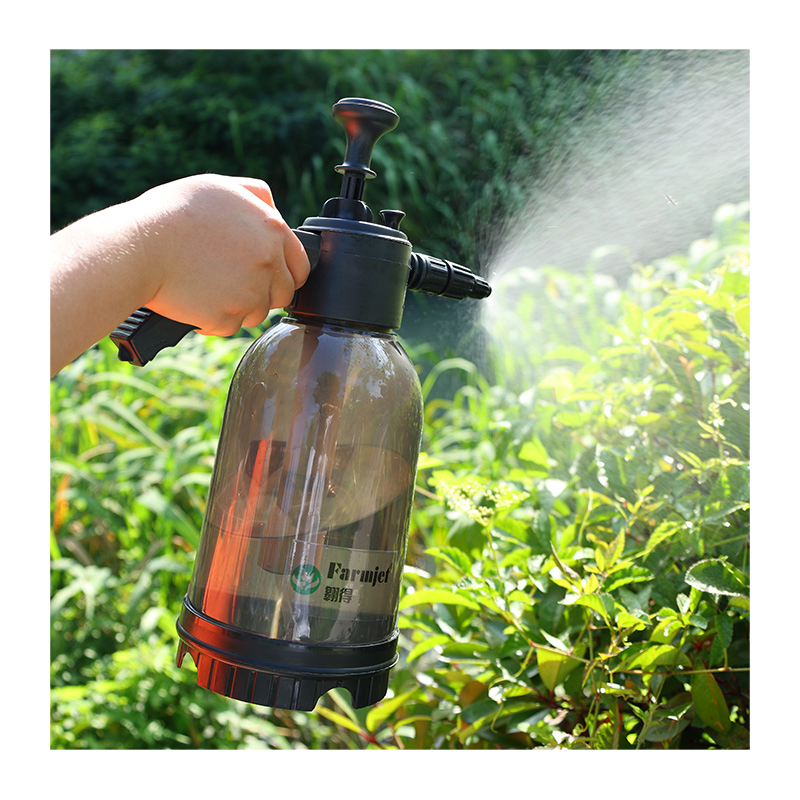 2L Car Wash Foam Sprayer with 2 Nozzles Hand Pressure Water Sprayer and Manual Sprayer