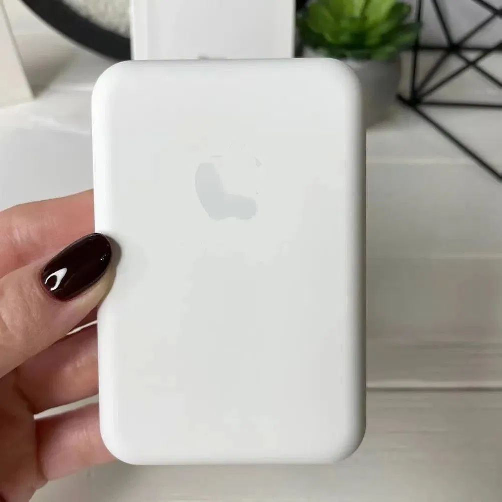 1: 1 Quality Portable Charger 5000mAh 10000mAh Power Bank