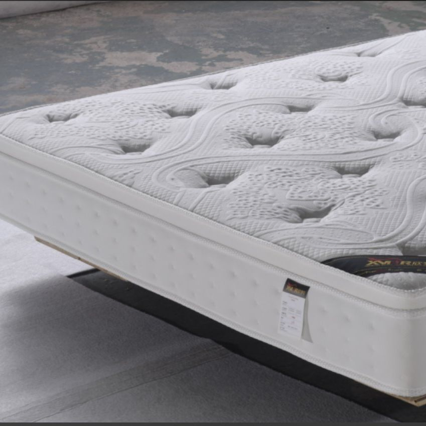 Bedding Sleep-Aiding Simple Mattress Home Furniture Spandex Knitted Elasticity Sponge Natural Latex Pocketed Spring Mattress