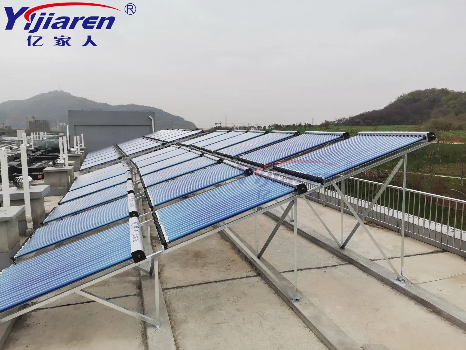 Солнечный водонагреватель под давлением 25 трубок