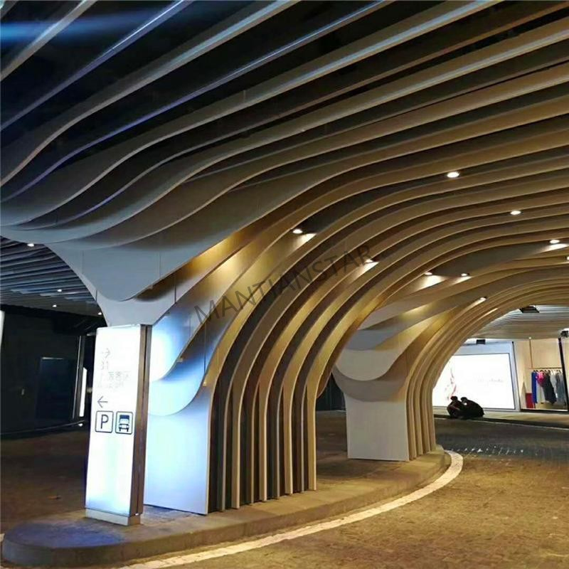 Fashionable Fireproof Decorative Artistic Aluminum Wavy False Ceiling for Office Ceiling Design