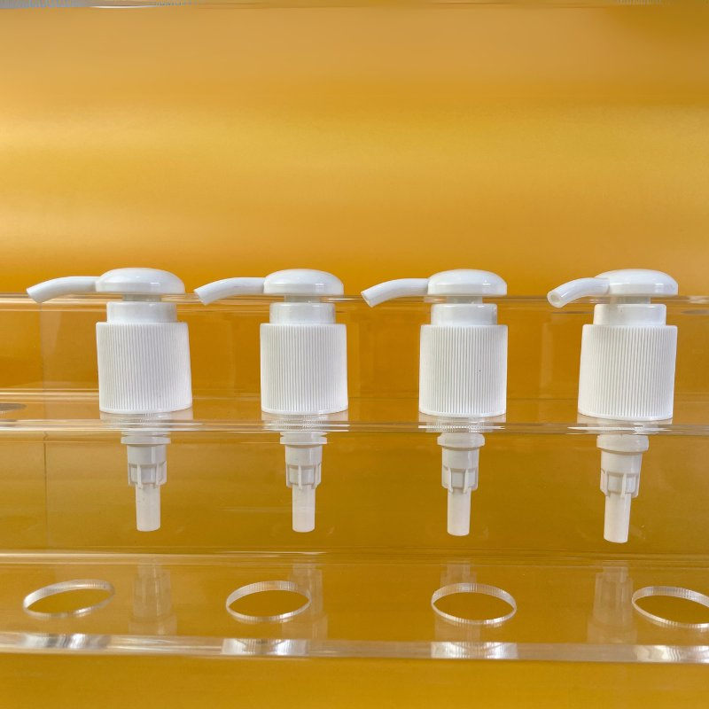 Eco Friendly Pet Plastic Square Empty Luxury Gold Pump for Shampoo and Conditioner Lotion Bottle
