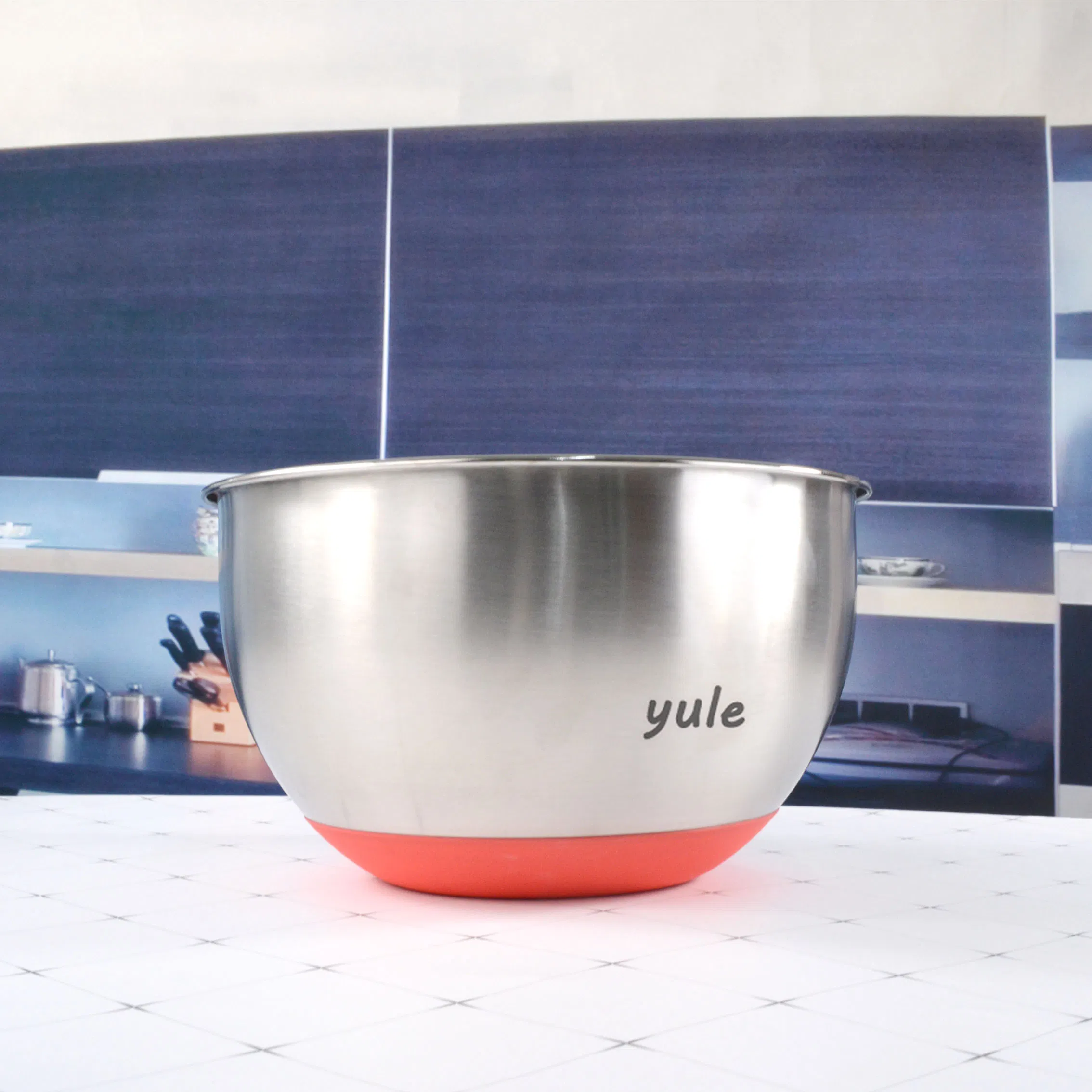 Antislip Silicone Base Stainless Steel Salad Mixing Bowl with Lid
