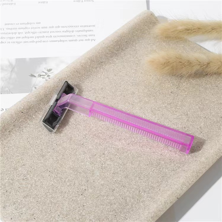 Top Quality 3~5 Star Hotel Travel Plastic Disposable Shaving Kit with Safety Razor