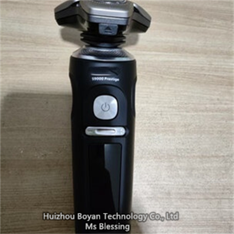 Phylips S9000 Prestige Ideal Shaver for Comfortable Daily Shaves