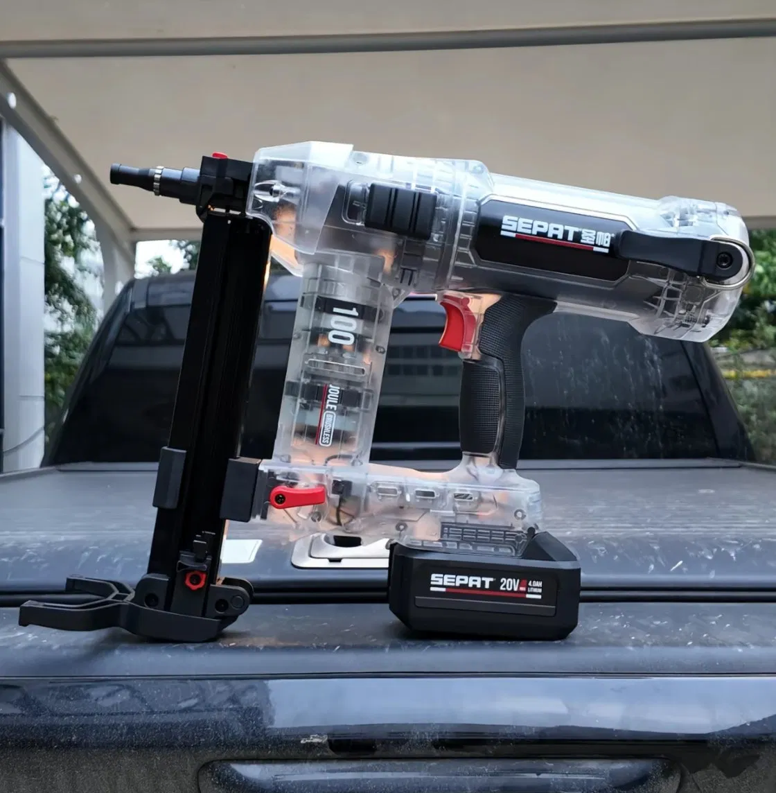 Patent Hot Sell Steel Concrete Nail Gun with Battery 4.0A 100j 15-40mm Nail Length