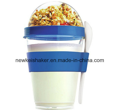 12 Ounce Cold Yogurt Container Cup with Spoon