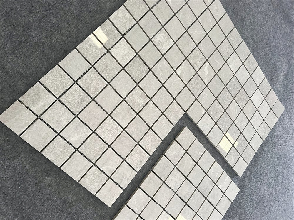 Плитка мозаика 300x300 мм бежевая глянцевая