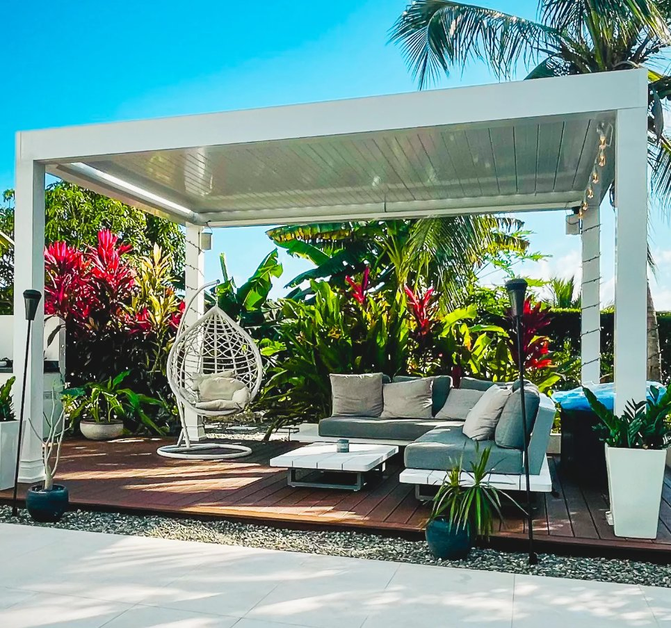 High Quality Electric Aluminum Pergola with Remote Control and Modern Design