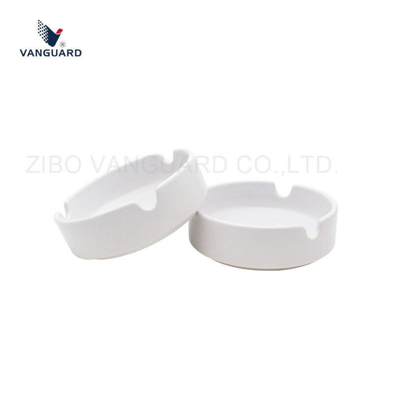 Wholesale Outdoor Ashtray Round White Custom Ceramic Smoking Ashtray