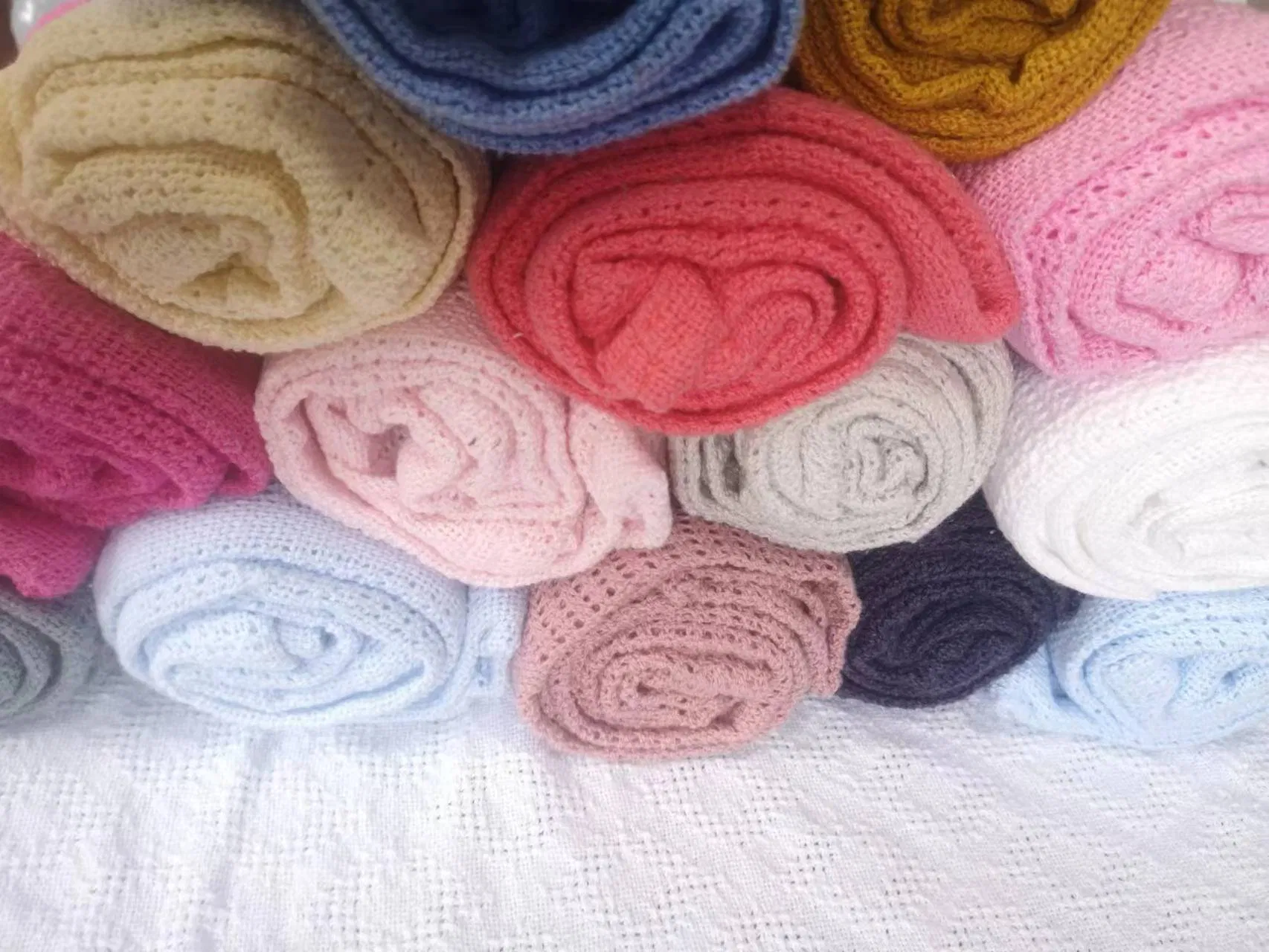 Ring Spun Cotton Leno Weave Thermal Blanket