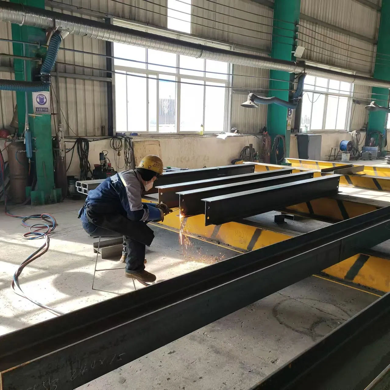 High Quality Steel Structure Steel Column, Steel Beam Production and Processing
