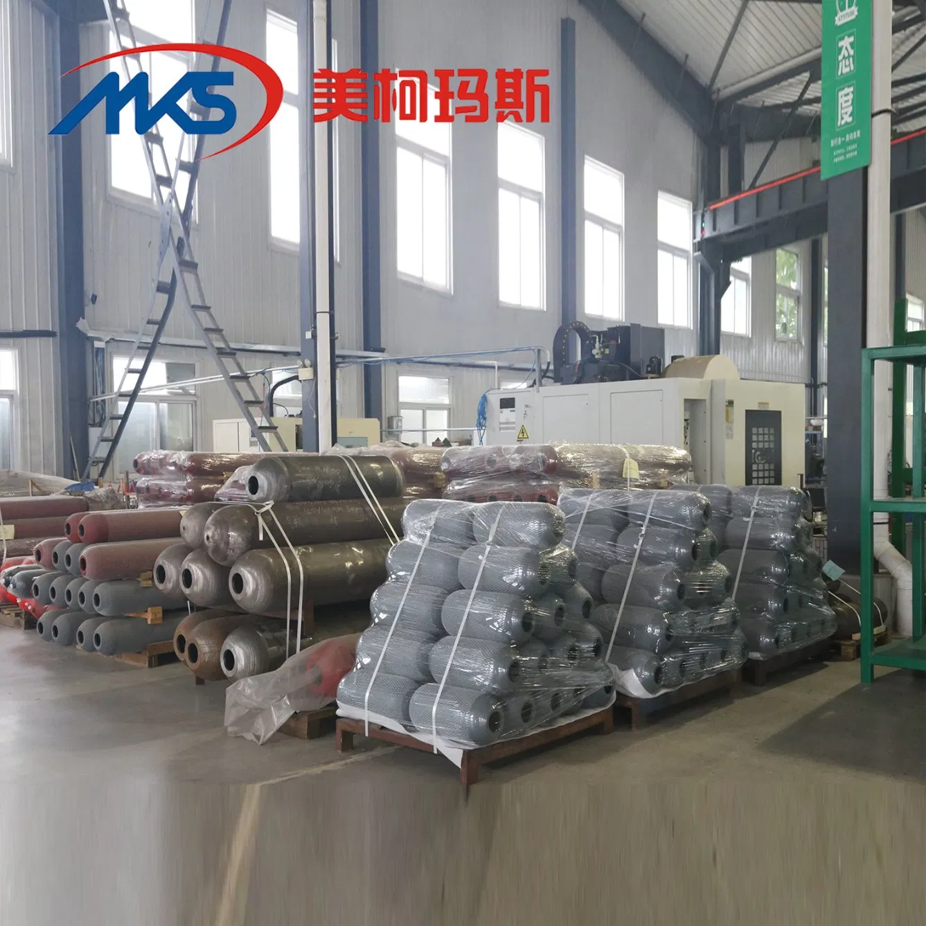 Шпилька гидроаккумулятора M8x1.25x52 мм для экскаваторов