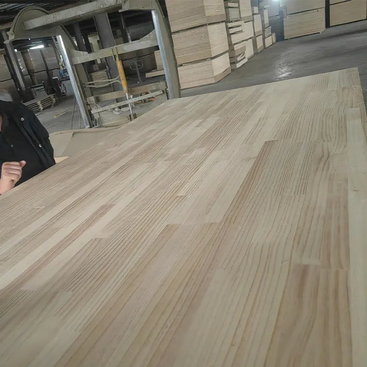 Hot Sale Raw Natural Pine Board Solid Wood Finger Jointed Panels