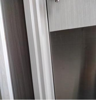 High Quality Louver Door with Waterproof Features for Interior