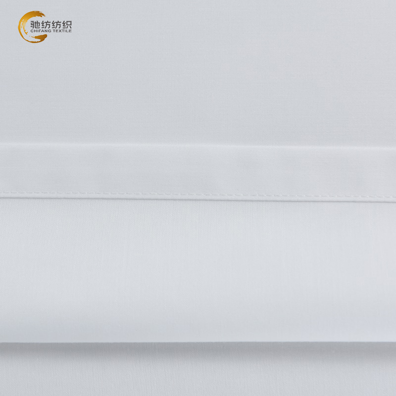 Customized White 50% Cotton 50% Polyester Hotel White Bedding Quilt Cover