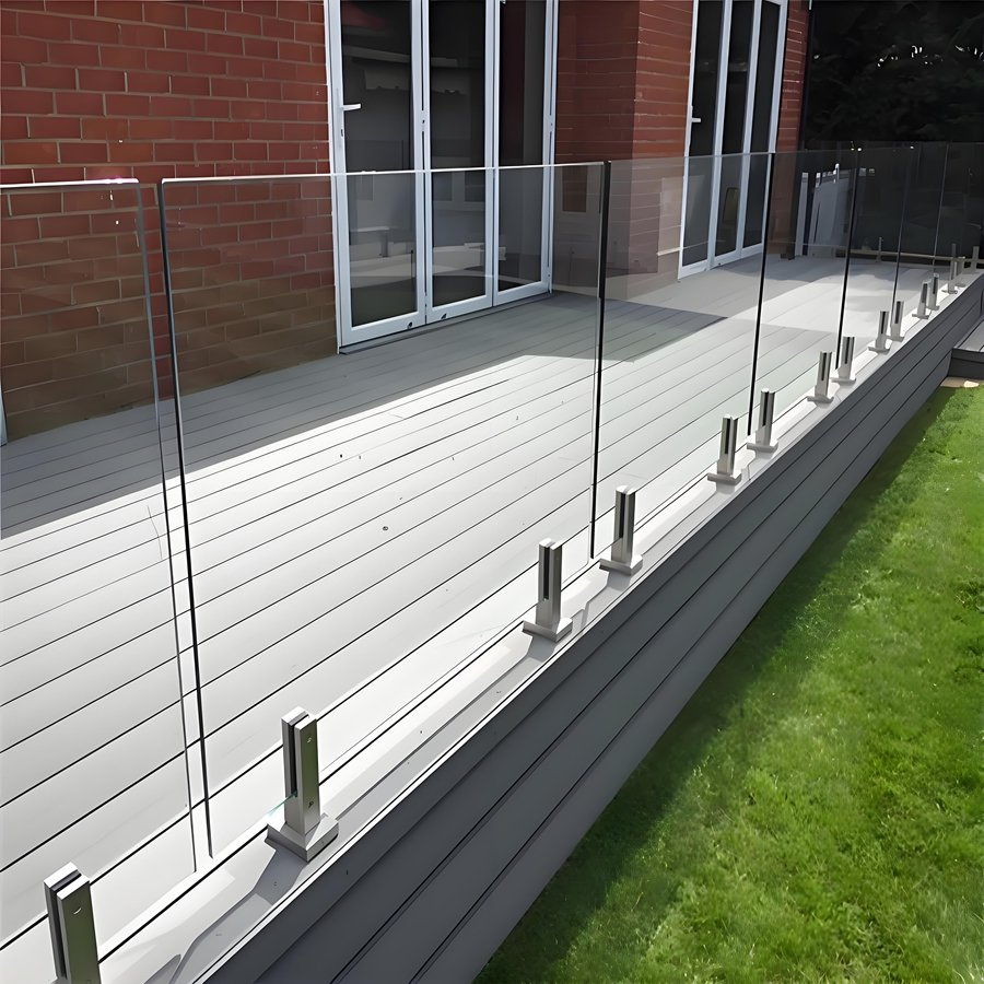 Interior Staircase Laminated Glass Guardrail