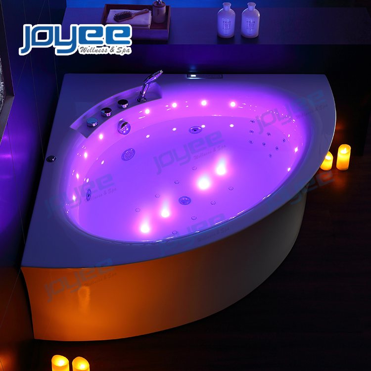 Угловая массажная ванна на 2 персоны с гидромассажем