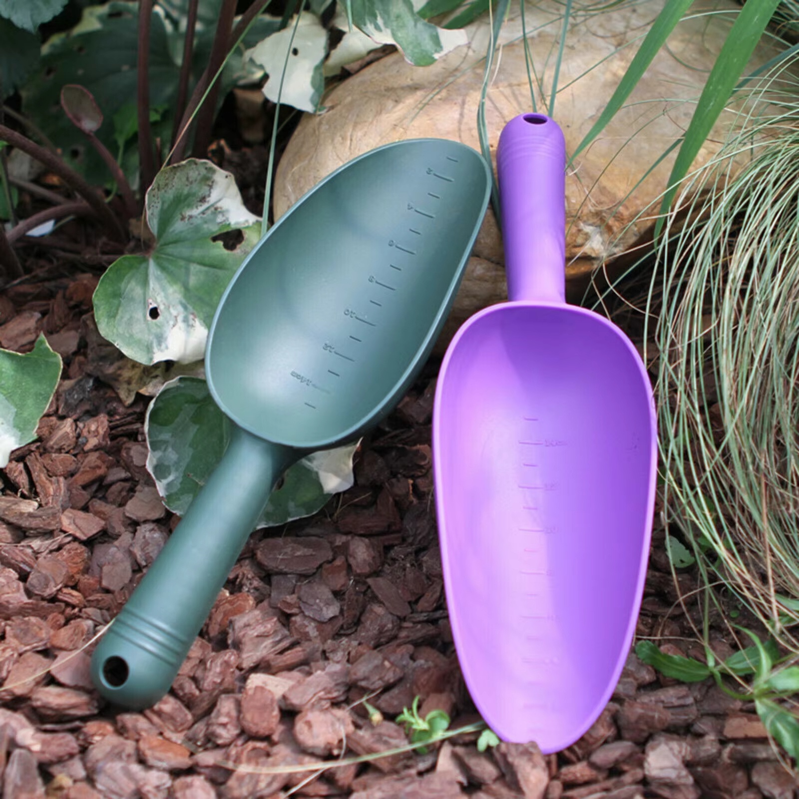 Лопатка садовая пластиковая