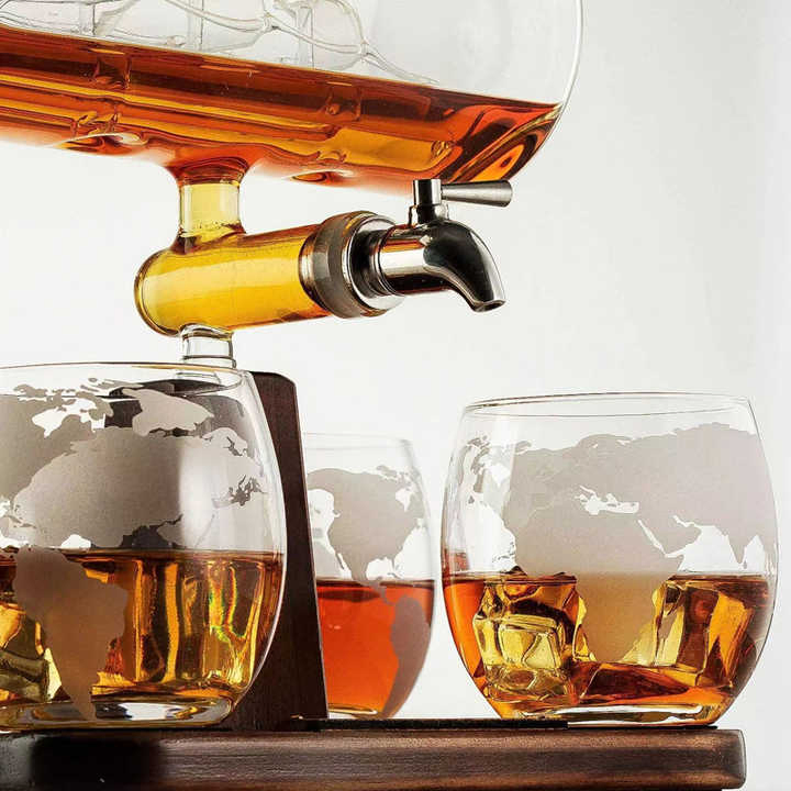 Whiskey Decanter Glass Decanter Set with 2 Globe Whiskey Glasses