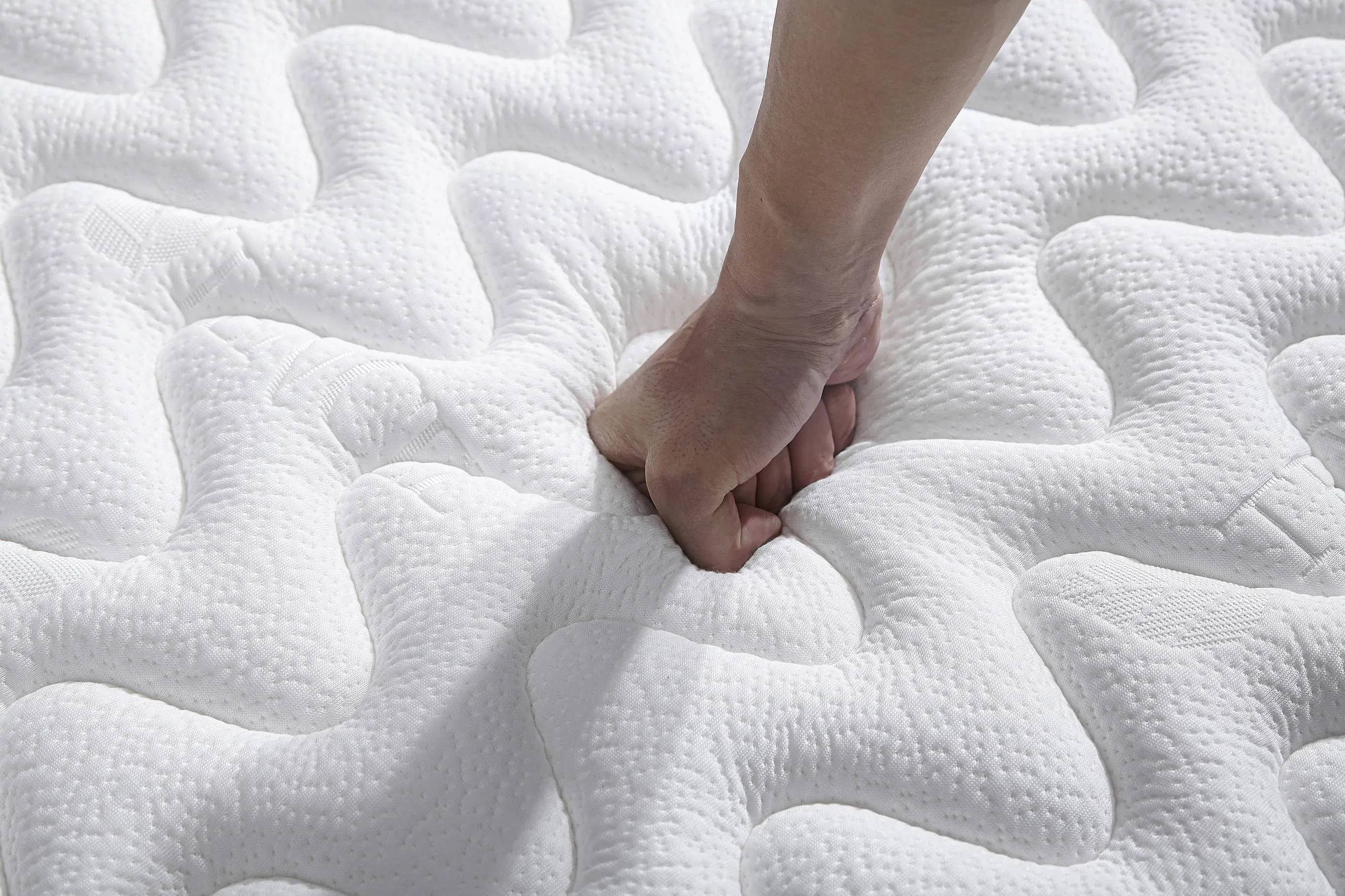 New Design Queen King Size Comfortable Easy Clean Spring Hotel Mattress