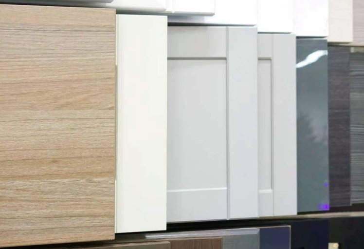 Classic Interior Furniture Design Solid Wood MDF Modern Style Cabinets