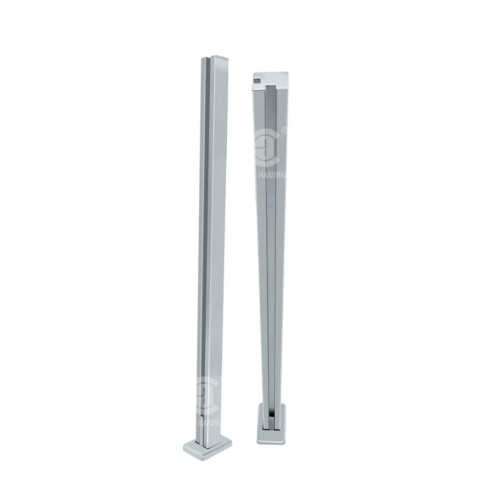 China Manufacture Galvanized/Power Coated Steel Fence Post/Railing Post
