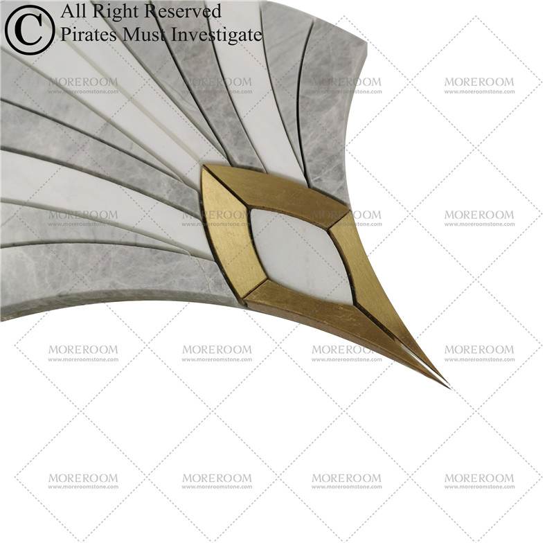 Мозаика из белого камня с латунной инкрустацией Waterjet