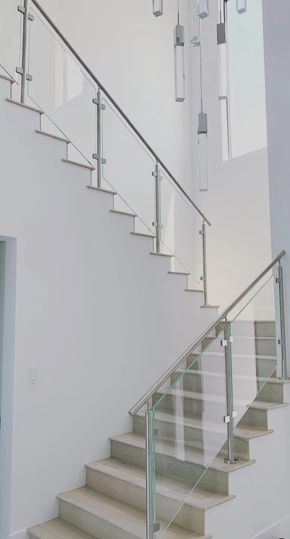 Handrail Balcony Stainless Steel Round Post Glass Railing Systems
