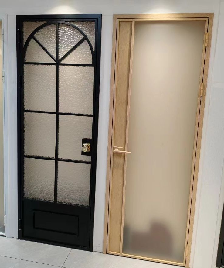 Modern Design Single Leaf Aluminium Swing Glass Door Casement Aluminium Door Bathroom Glass Door