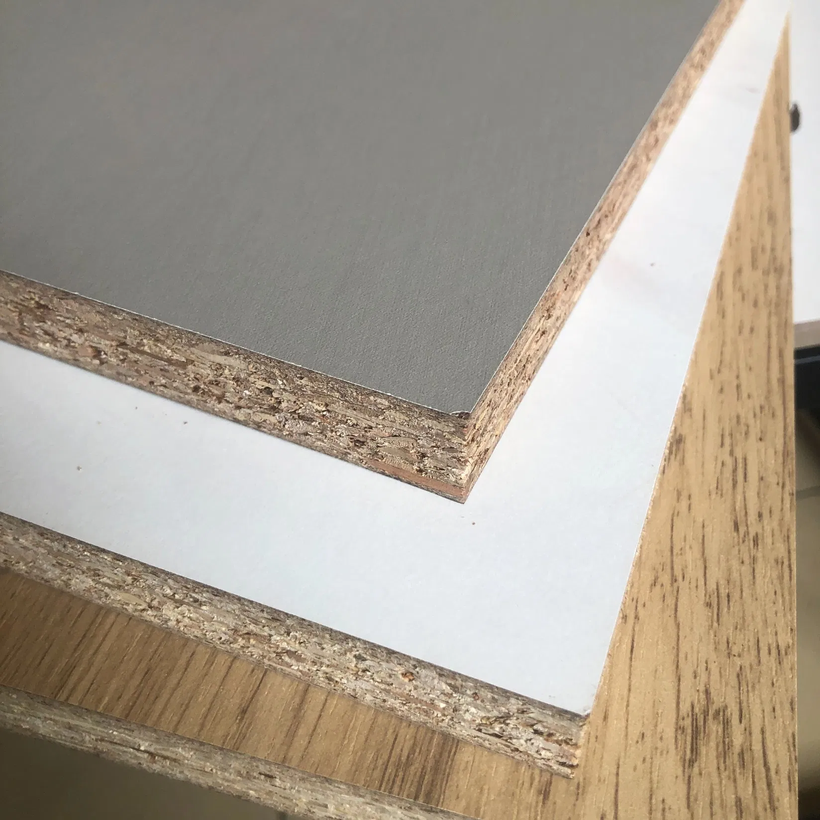 China Supplier Waterproof Melamine Particle Board 1220*2440*9/12/15/18mm for Sale