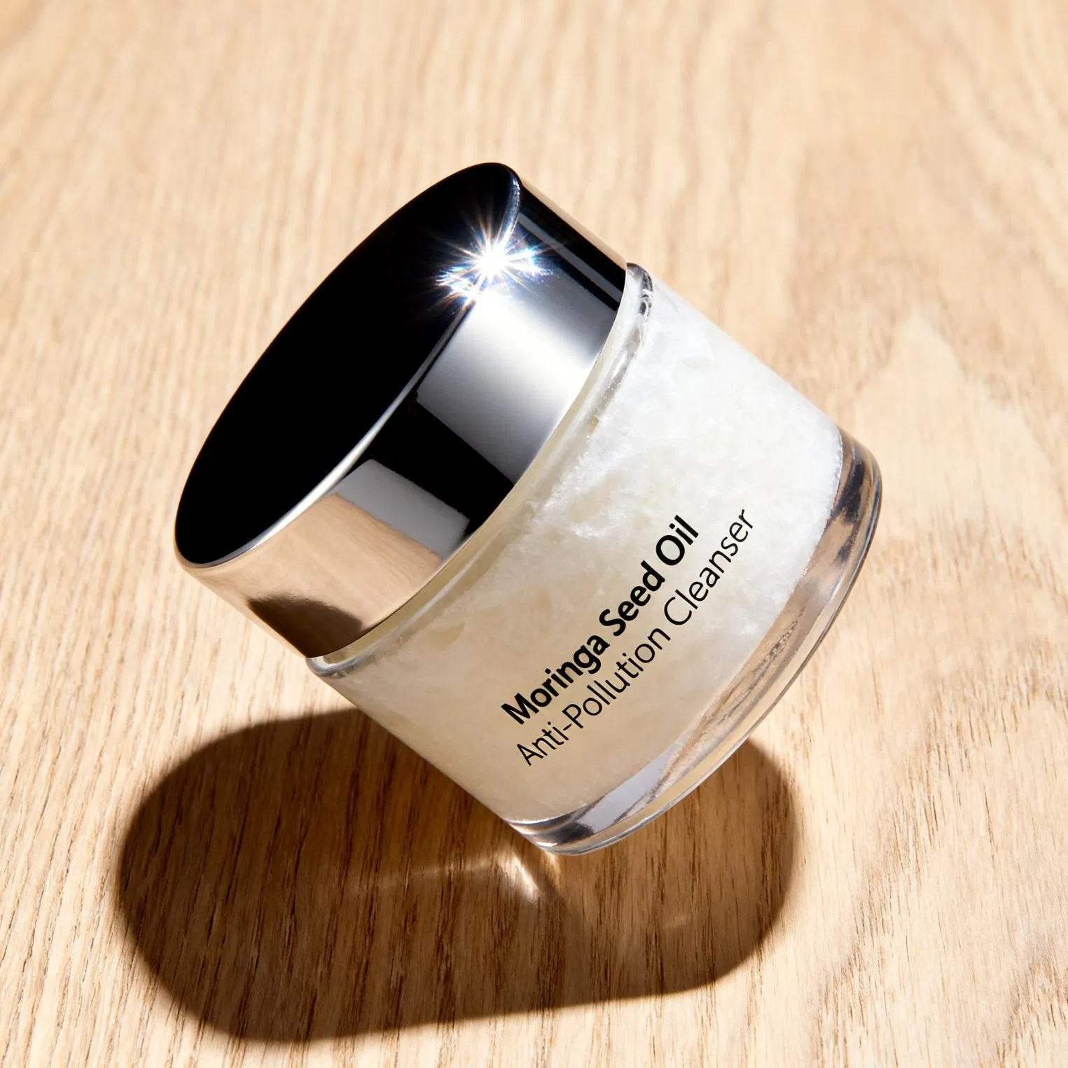 Korean Style Deep Cleansing and Skin Barrier Protecting Face Cleanser with Moringa Seed Oil and Bisabolol for Daily Pollution Protection