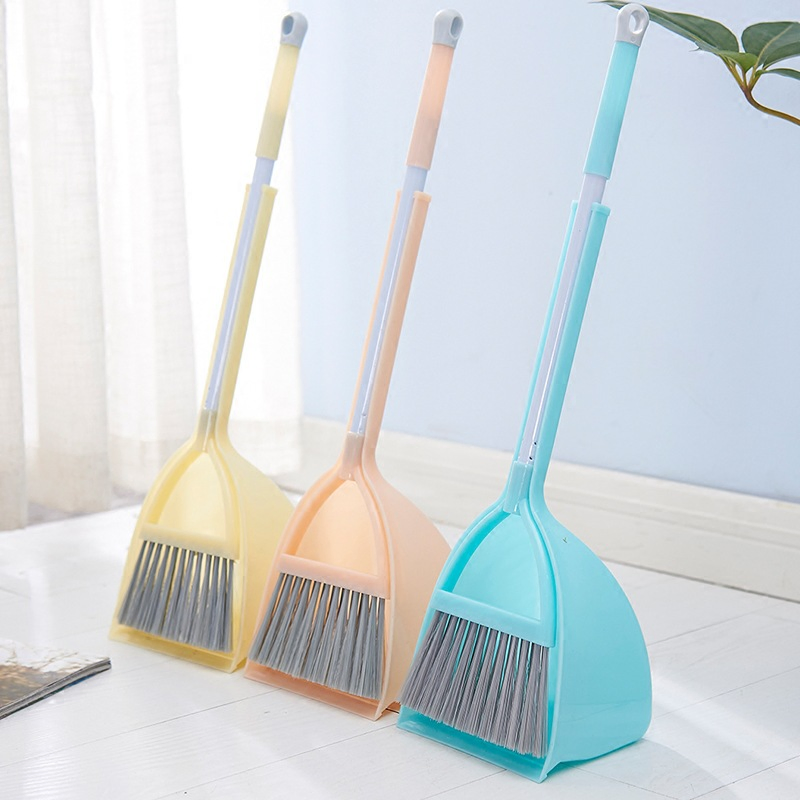 Children′ S Soft Hair Kindergarten Plastic Brush Small Broom Dustpan Set