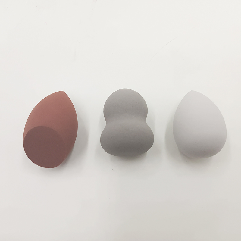 Gradient Color Makeup Sponge Free Sample Mini Portable Size Cute Custom Logo Wholesale Soft Powder Beauty Makeup Egg