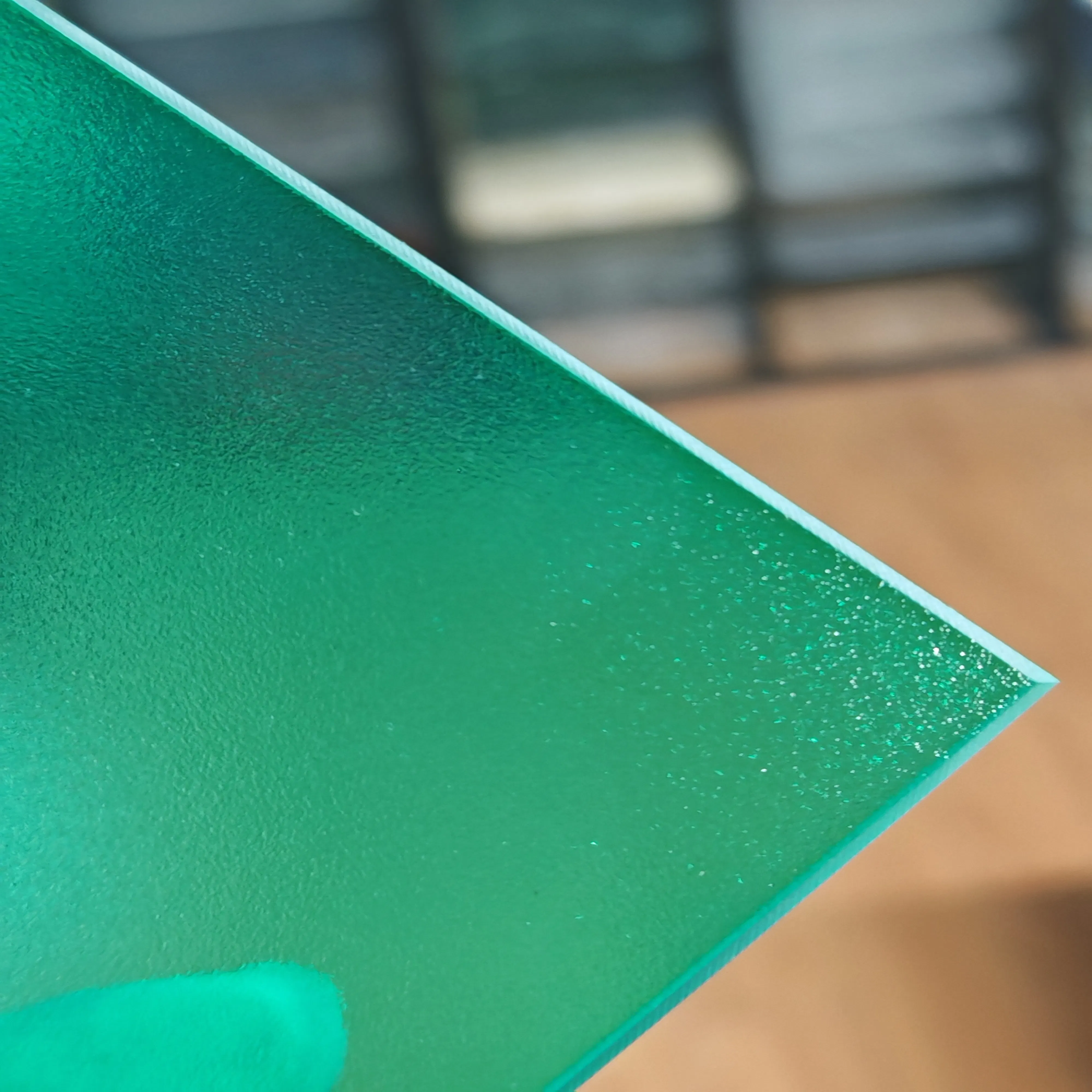 Decorative Laminated Glass Panels for a Modern Aesthetic