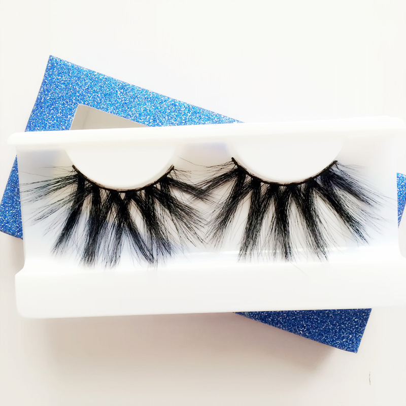 Luxurious 5D Mink Eyelash Extensions for Stunning Lengths